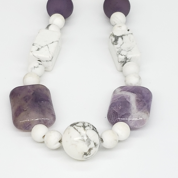 Amethyst & Howlite Beaded Boho Necklace - Picture 2 of 9